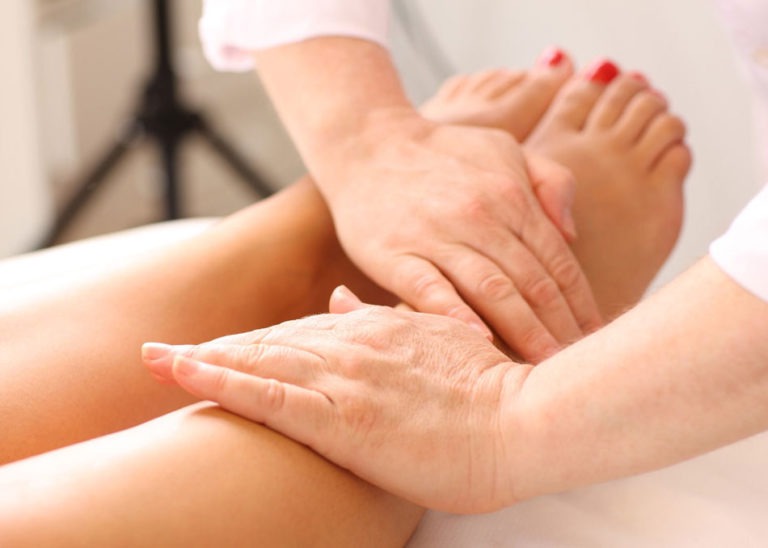 Image of manual MLD massage.